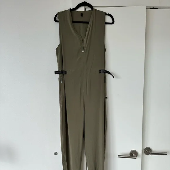 lululemon athletica Olive Jumpsuit - Picture 2 of 8